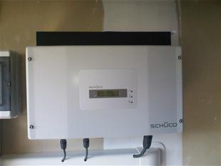 PRODUCTION D'ELECTRICITE PAR PANNEAUX SOLAIRES PHOTOVOLTAIQUES ONDULEURS SCHUCO