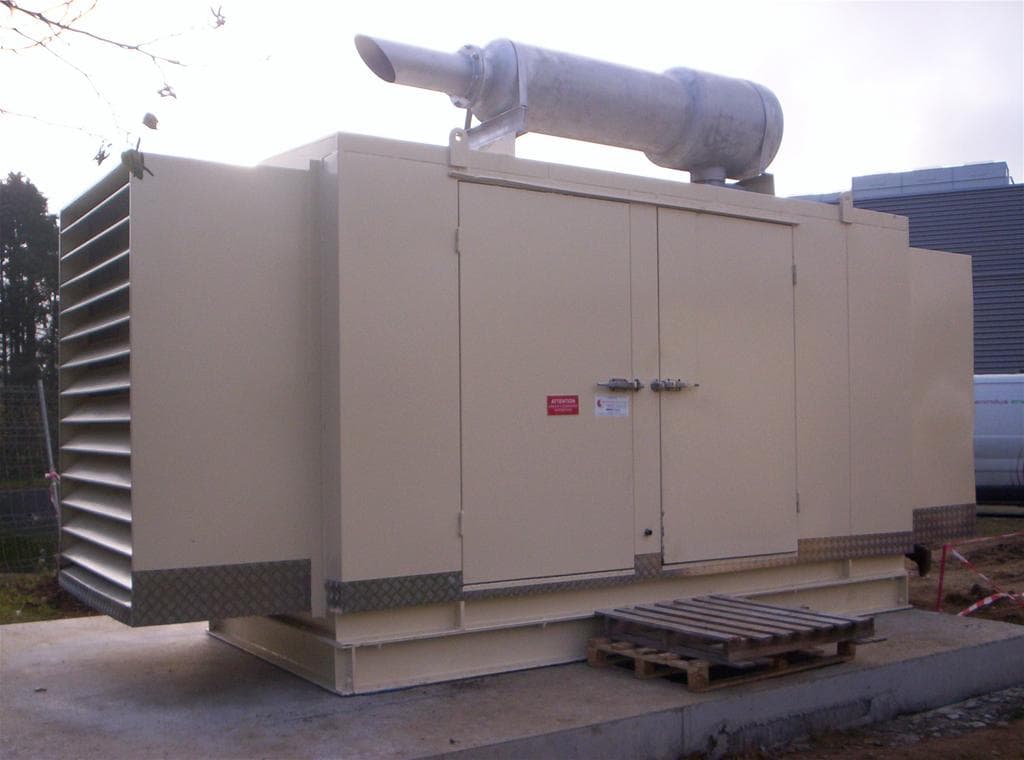 Super U Plogonnec — groupe 550 kVA Cummins d'occasion