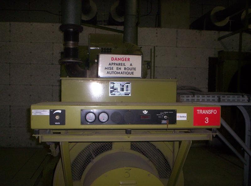 Centrale Cummins 3 × 1000 kVA d'occasion, couplables (export)