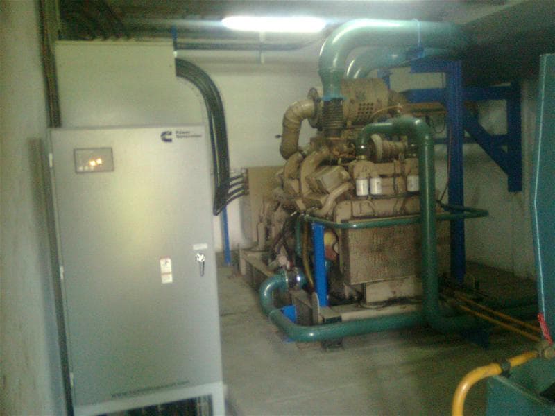 Groupe Cummins 800 kVA secours sur skid (export Togo)